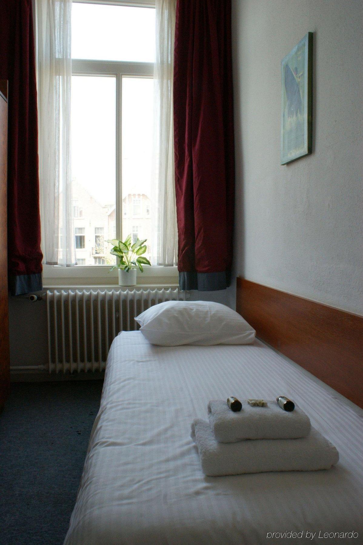 Hotel Benno Eindhoven Ruang foto
